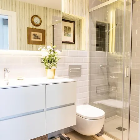 Mirador De La Vina Free Parking By Livework Apartment
